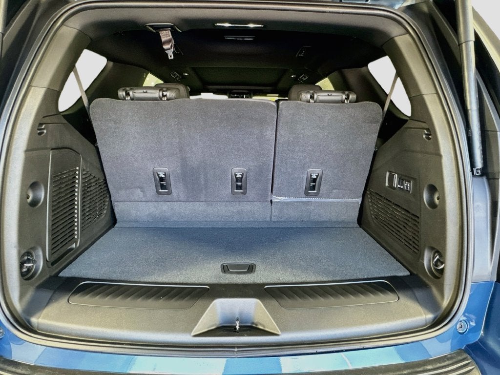 2027 Chevrolet Tahoe LT