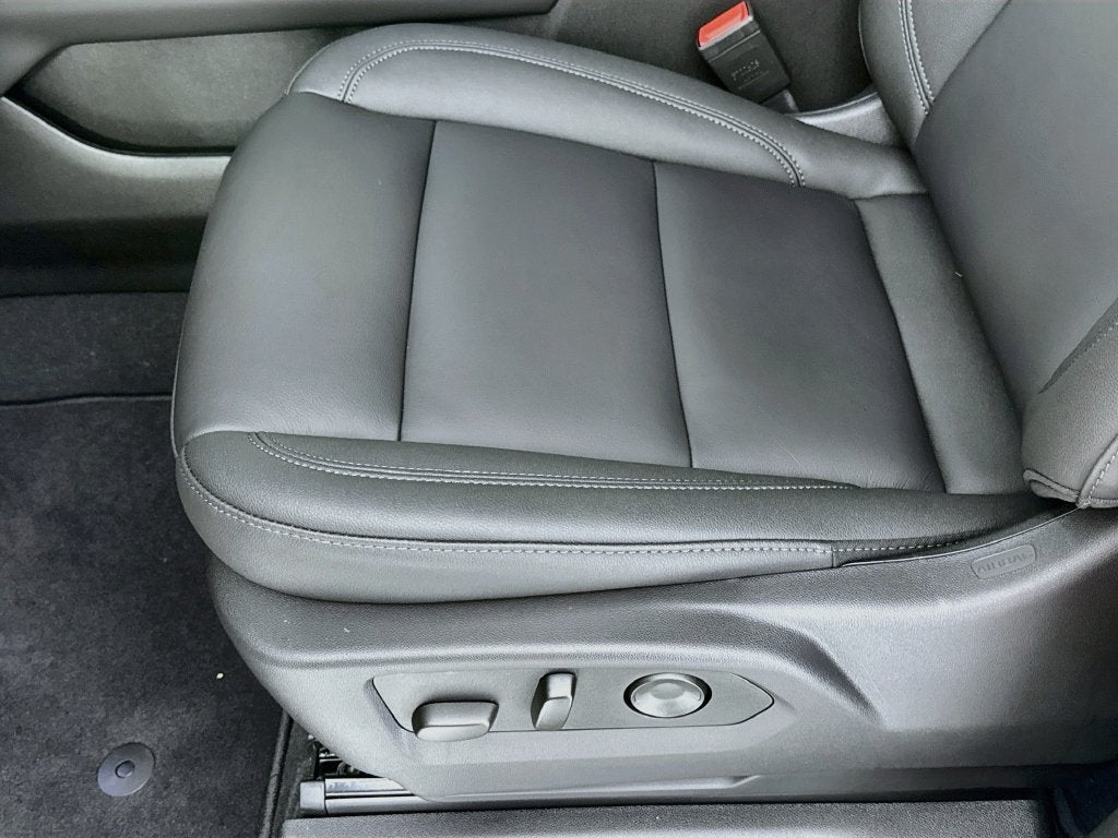 2027 Chevrolet Tahoe LT