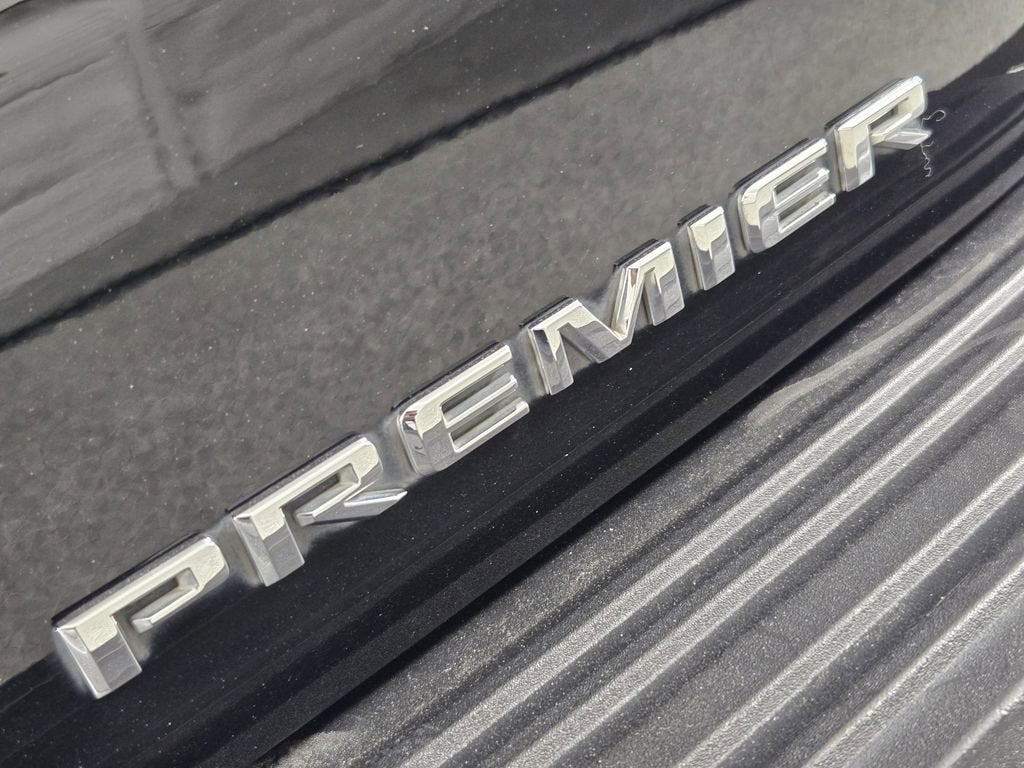 2022 Chevrolet Suburban Premier