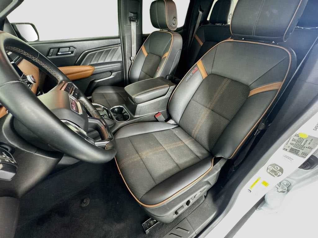 2024 GMC Canyon AT4