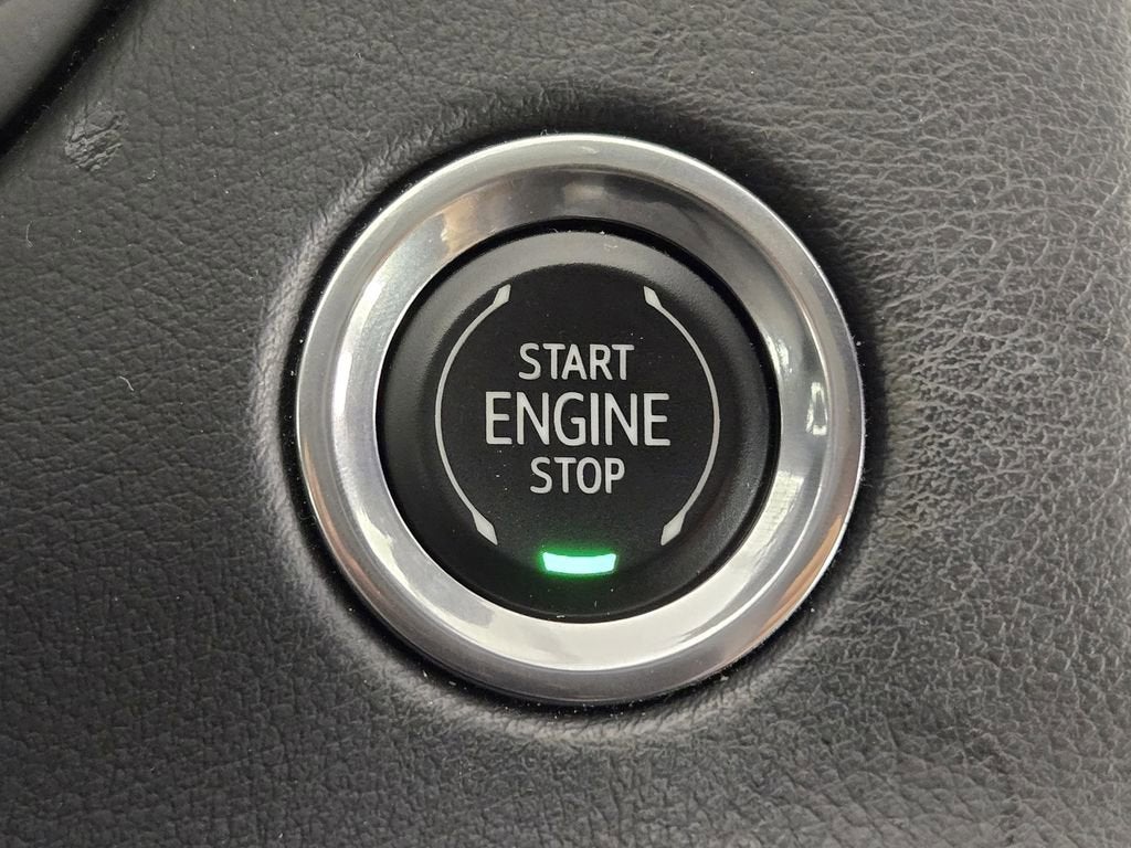 2020 Cadillac XT4 FWD Premium Luxury