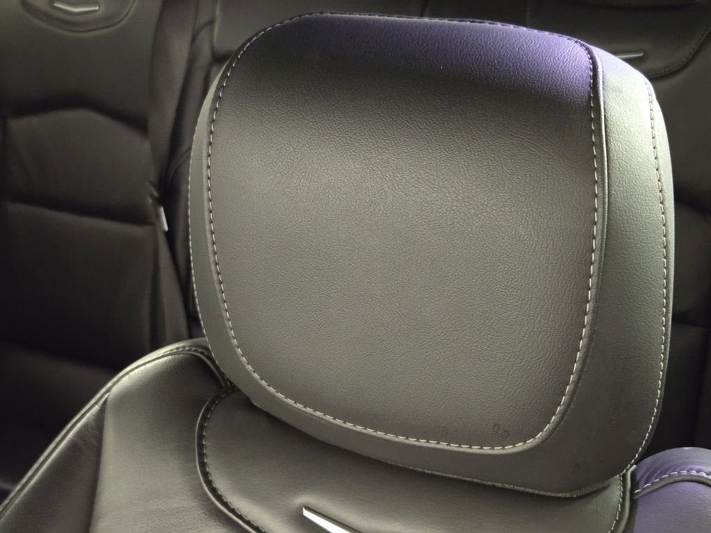 2020 Cadillac XT4 FWD Premium Luxury