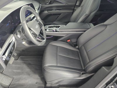 2024 Cadillac LYRIQ Luxury 1