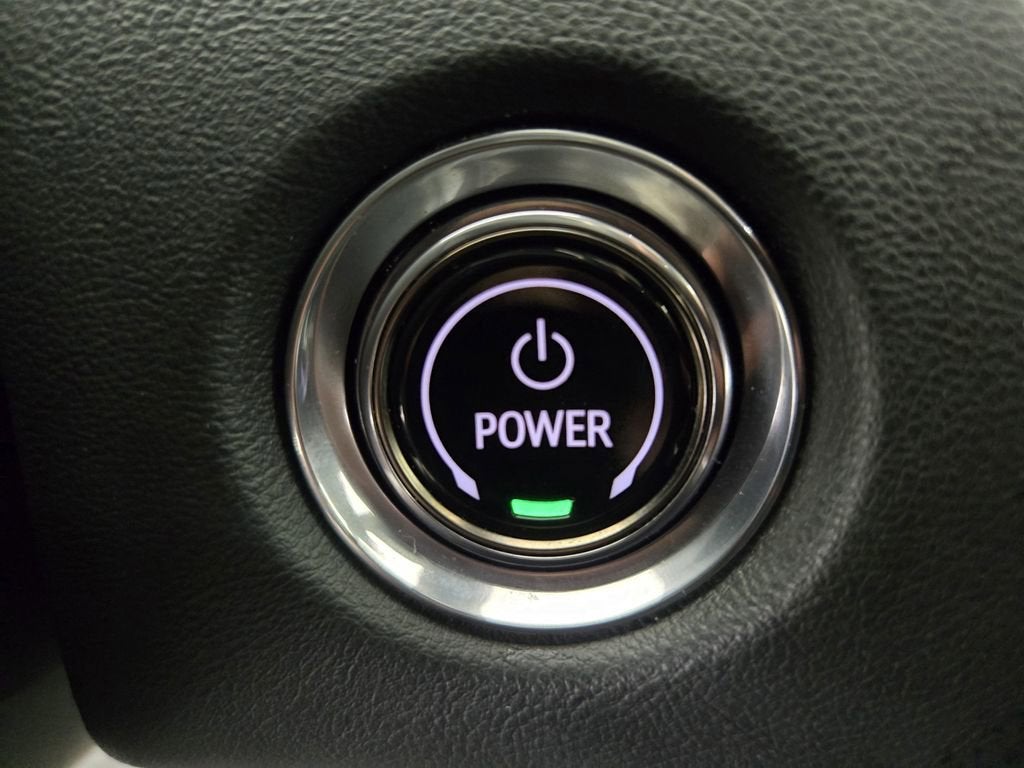 2024 Cadillac LYRIQ Luxury 1