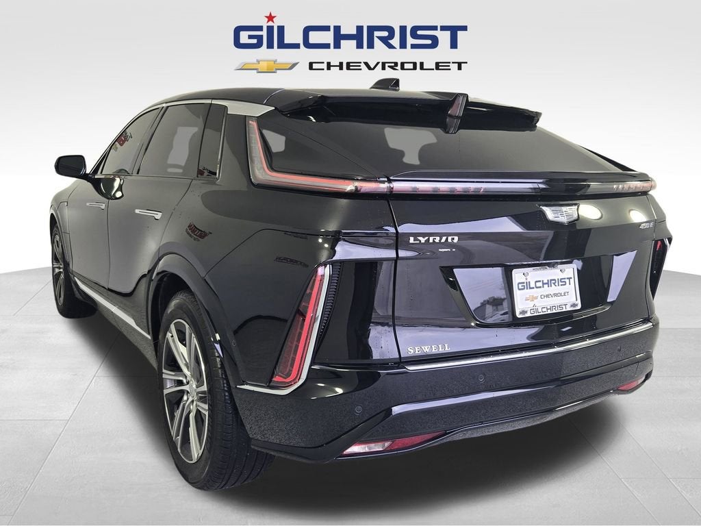 2024 Cadillac LYRIQ Luxury 1