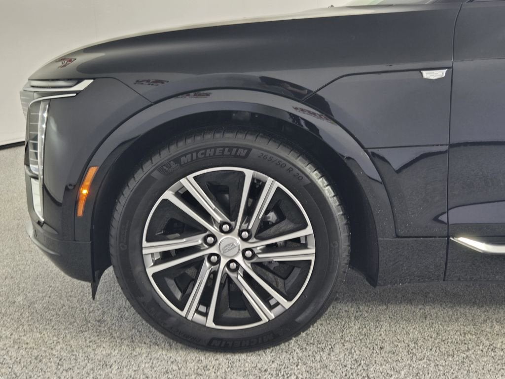 2024 Cadillac LYRIQ Luxury 1