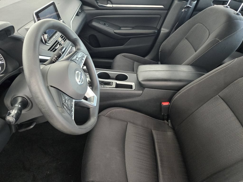 2022 Nissan Altima SV FWD