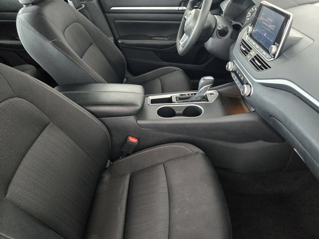 2022 Nissan Altima SV FWD