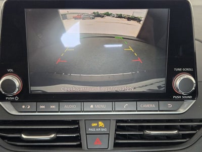2022 Nissan Altima SV FWD
