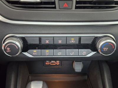 2022 Nissan Altima SV FWD