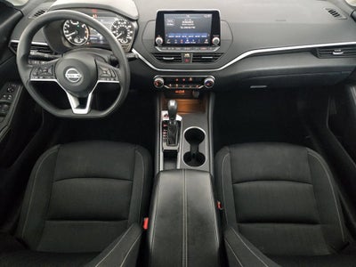 2022 Nissan Altima SV FWD