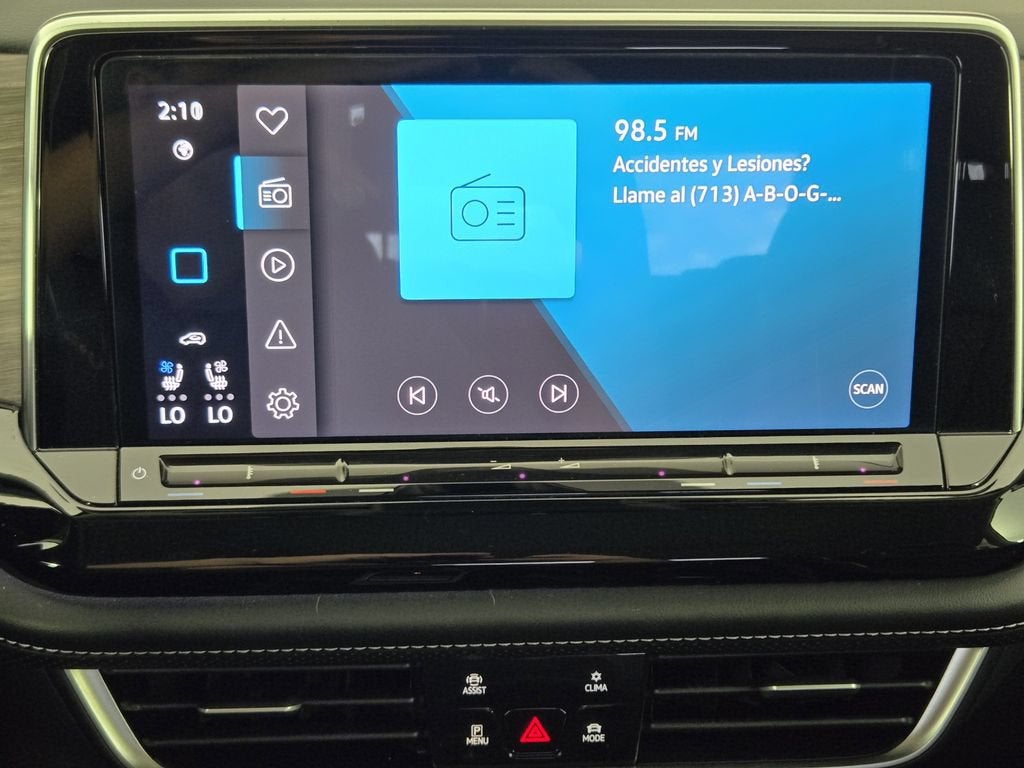 2024 Volkswagen Atlas 2.0T SEL Premium R-Line