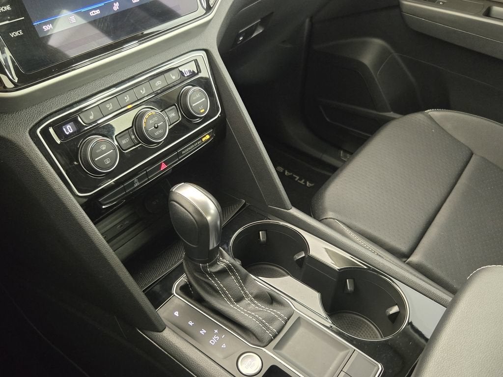 2023 Volkswagen Atlas 2.0T SE w/Technology