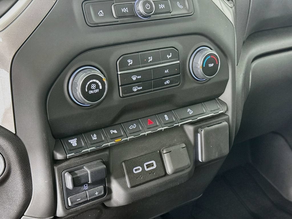 2025 Chevrolet Silverado 2500 HD Custom