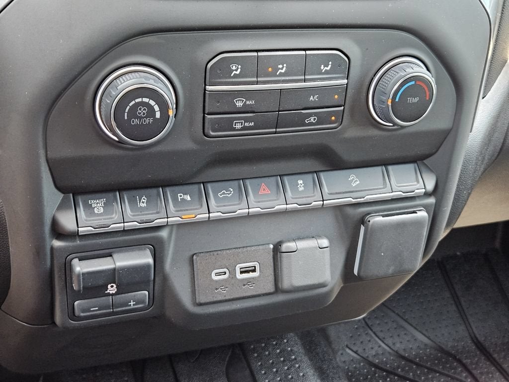 2025 Chevrolet Silverado 2500 HD Custom