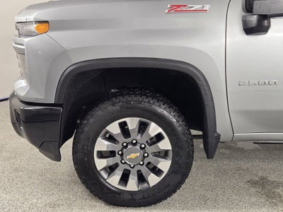 2024 Chevrolet Silverado 2500 HD Custom