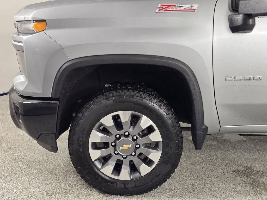 2024 Chevrolet Silverado 2500 HD Custom