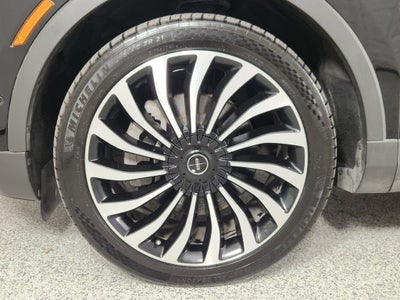 2022 Lincoln Nautilus Black Label