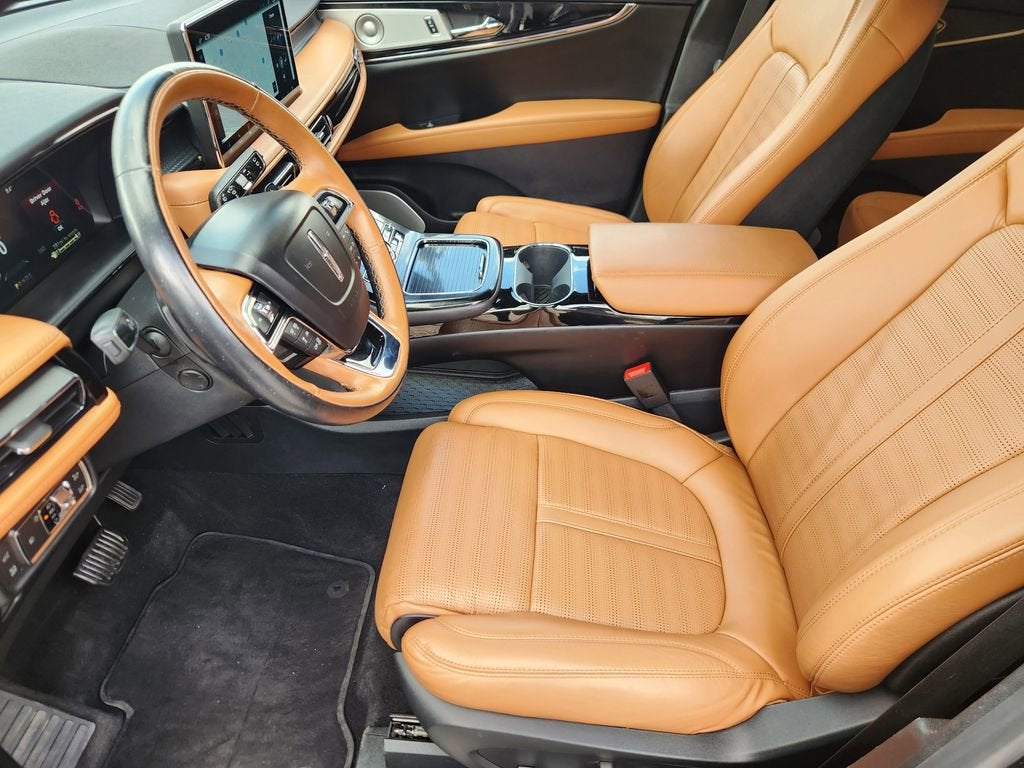 2022 Lincoln Nautilus Black Label