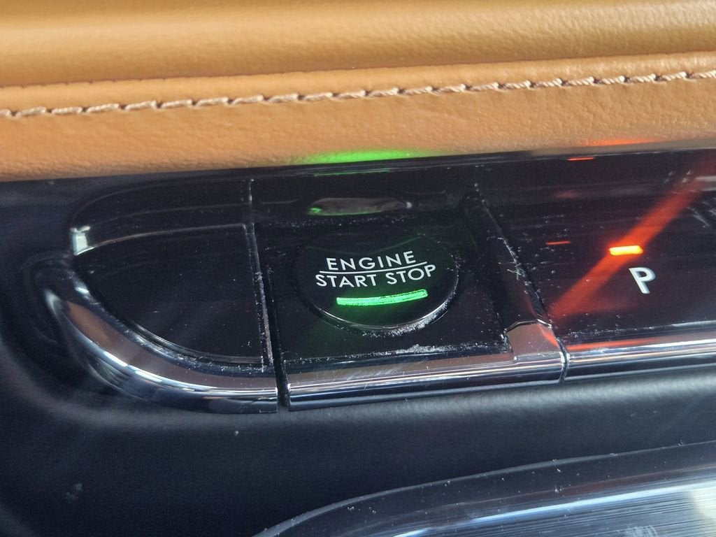 2022 Lincoln Nautilus Black Label