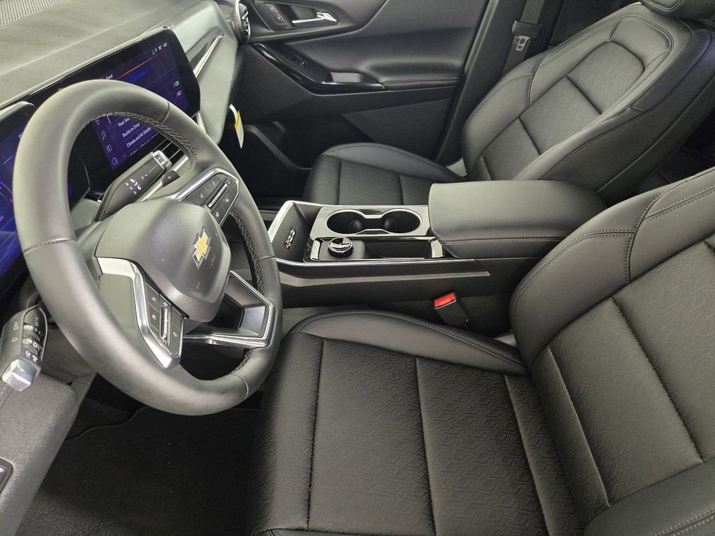 2026 Chevrolet Equinox LT - Photo 14