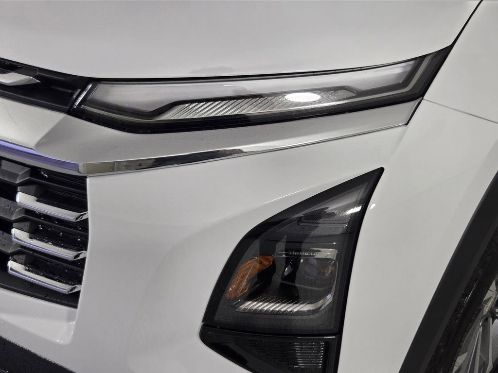 2026 Chevrolet Equinox LT - Photo 10