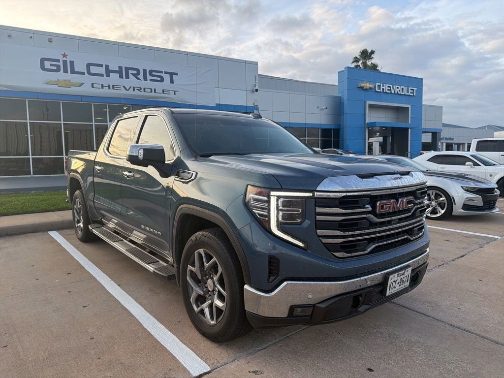 2024 GMC Sierra 1500 SLT