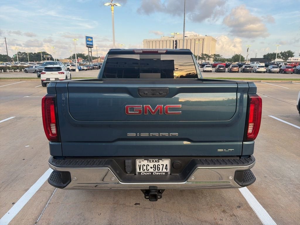 2024 GMC Sierra 1500 SLT