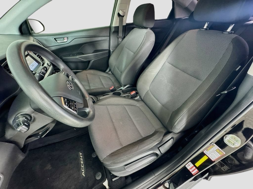 2022 Hyundai Accent SE
