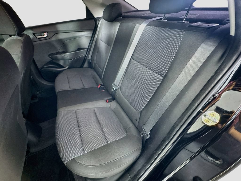 2022 Hyundai Accent SE