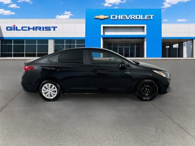 2022 Hyundai Accent SE
