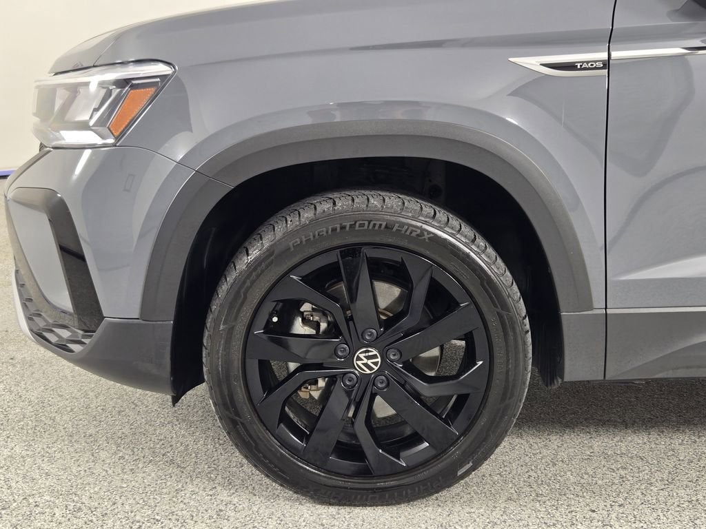 2023 Volkswagen Taos 1.5T SE