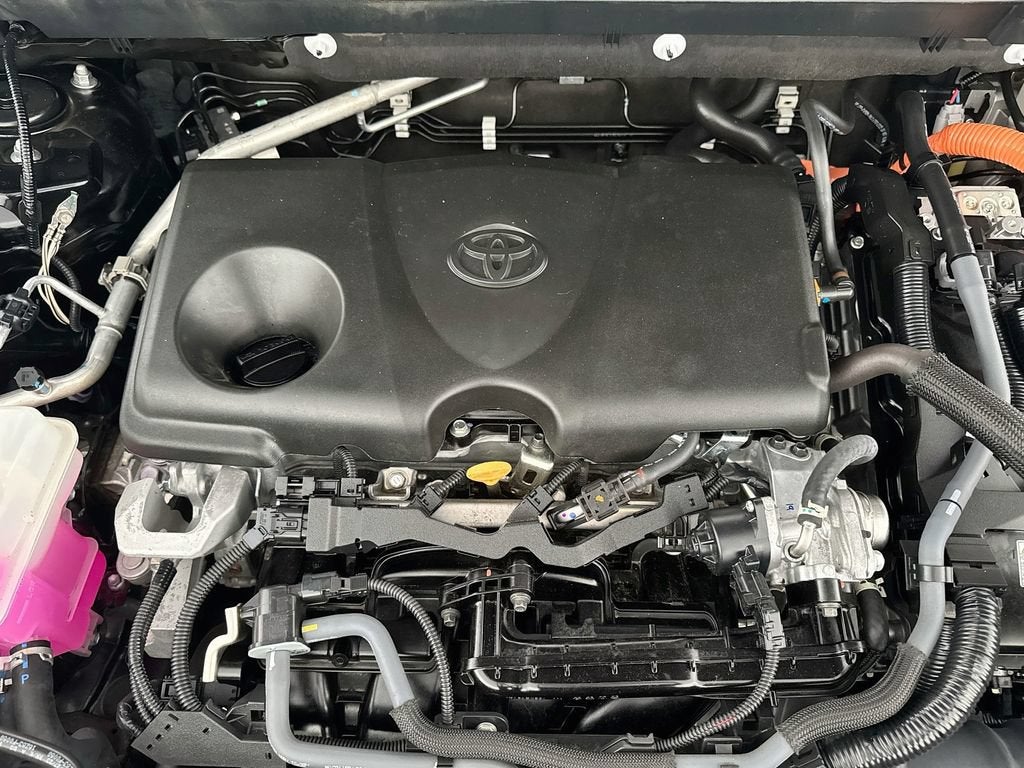 2023 Toyota RAV4 Hybrid SE