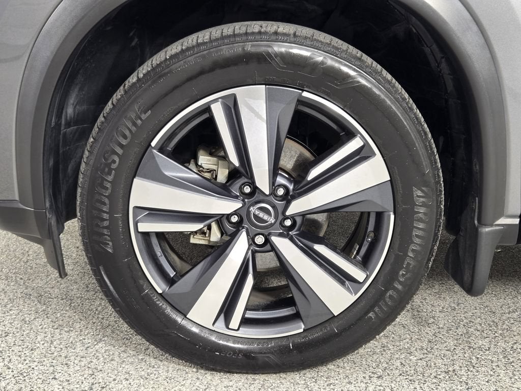 2023 Nissan Rogue SL FWD