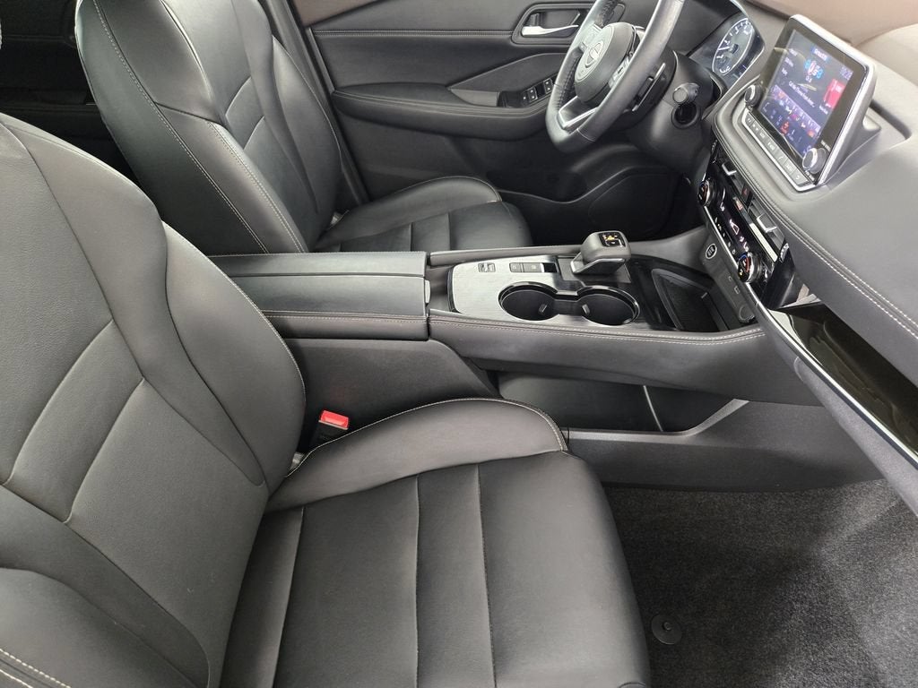 2023 Nissan Rogue SL FWD
