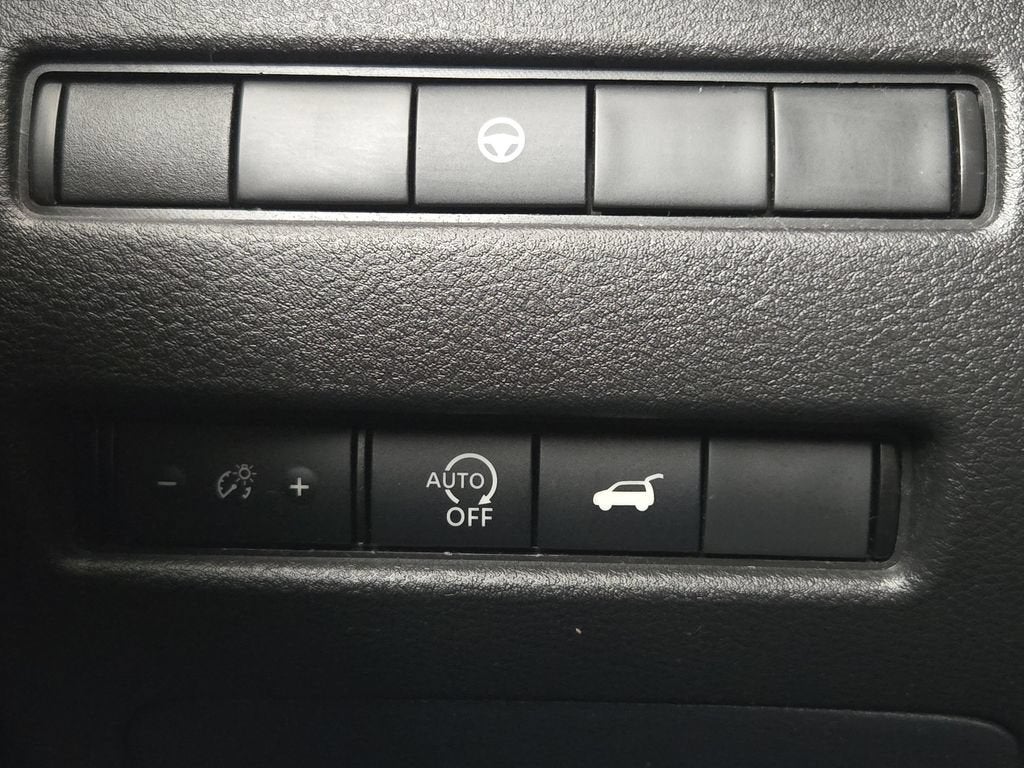 2023 Nissan Rogue SL FWD