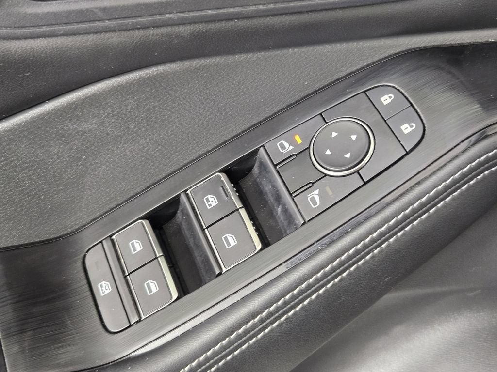 2023 Nissan Rogue SL FWD