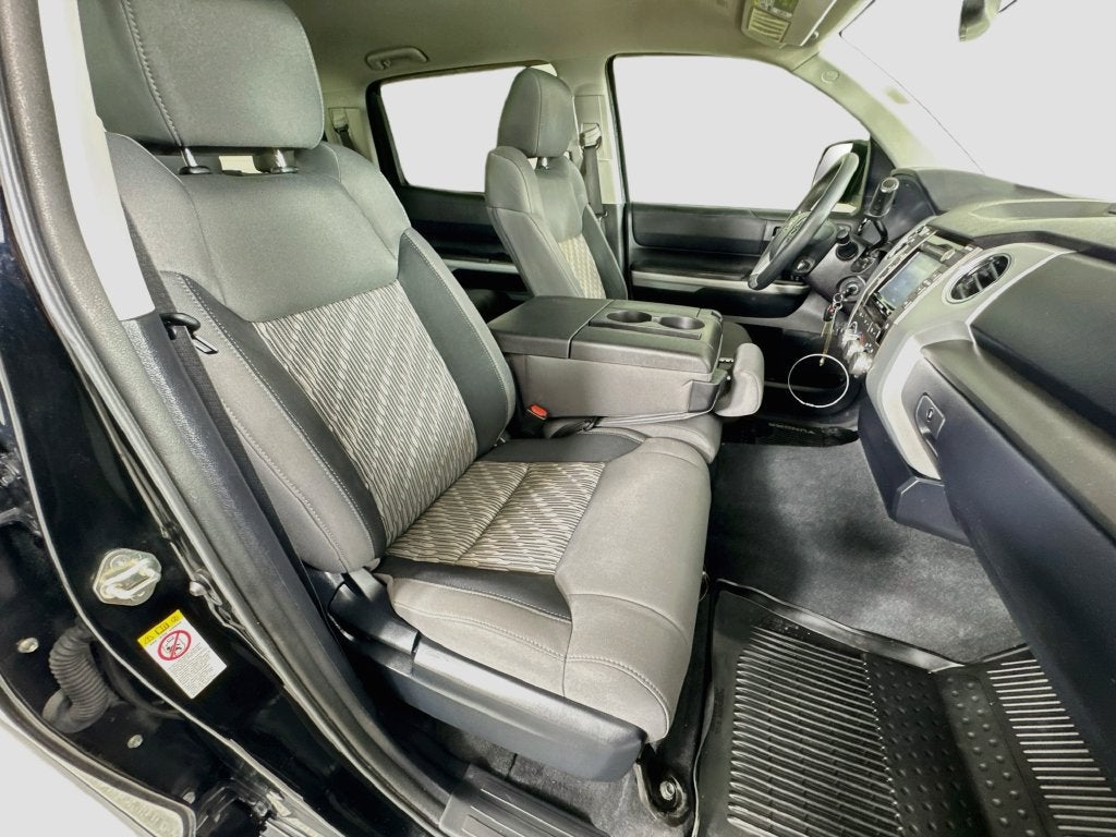 2019 Toyota Tundra SR5 5.7L V8