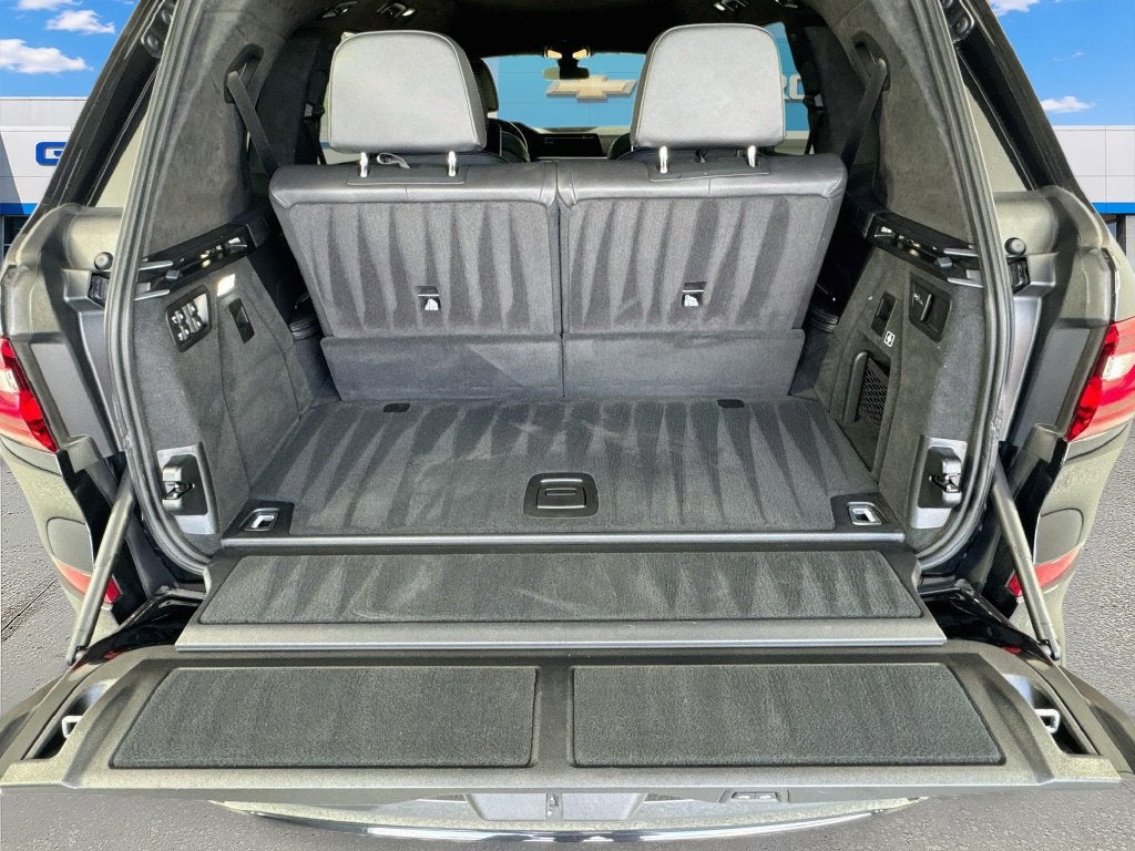 2020 BMW X7 M50i