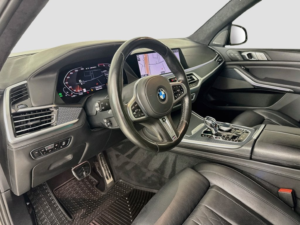 2020 BMW X7 M50i