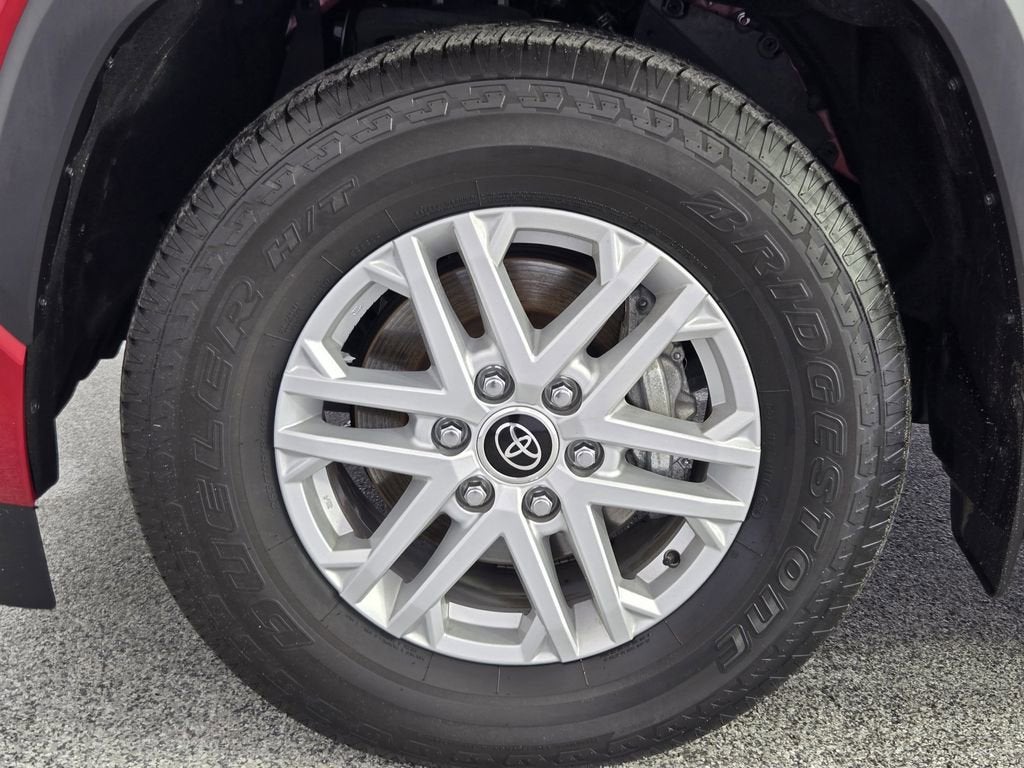 2024 Toyota Sequoia SR5