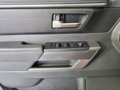 2024 Toyota Sequoia SR5