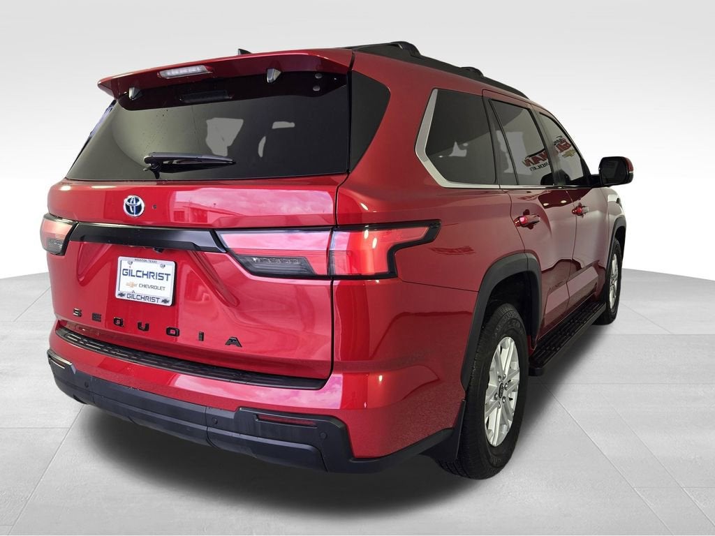 2024 Toyota Sequoia SR5