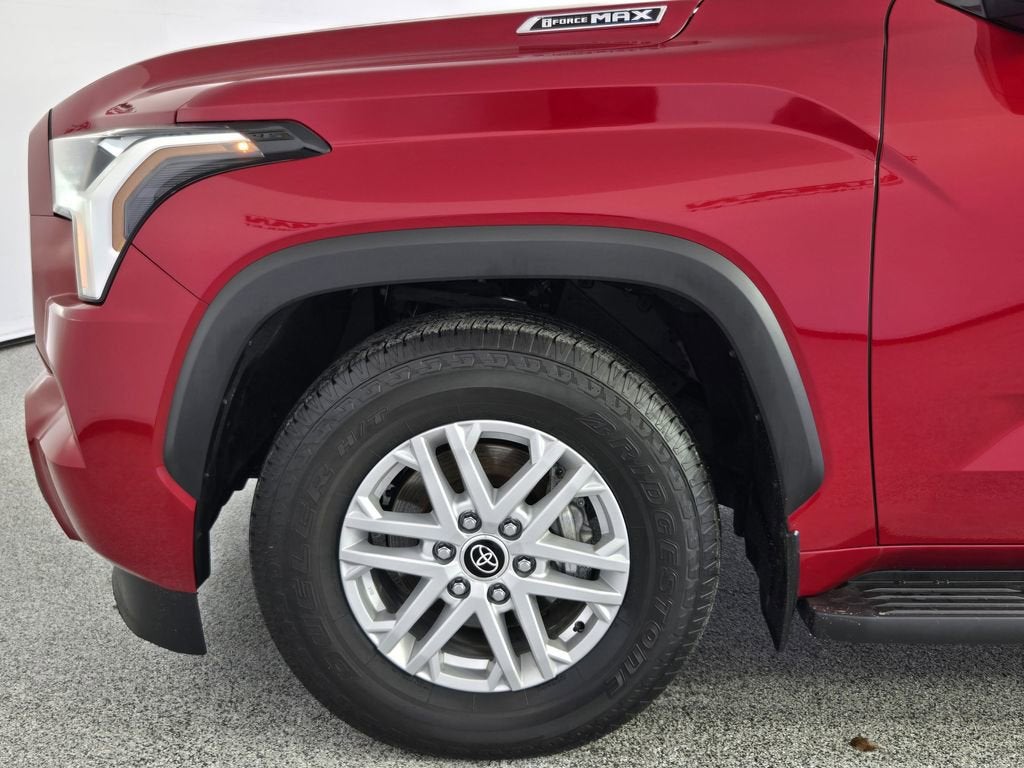 2024 Toyota Sequoia SR5