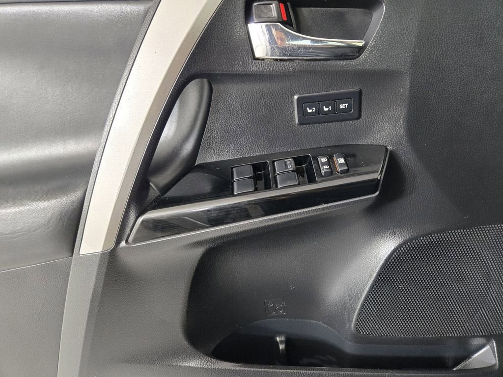 2017 Toyota RAV4 Hybrid Limited