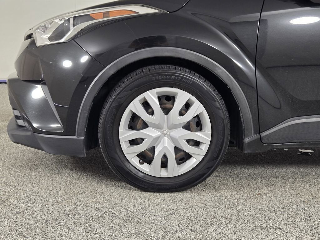 2019 Toyota C-HR LE