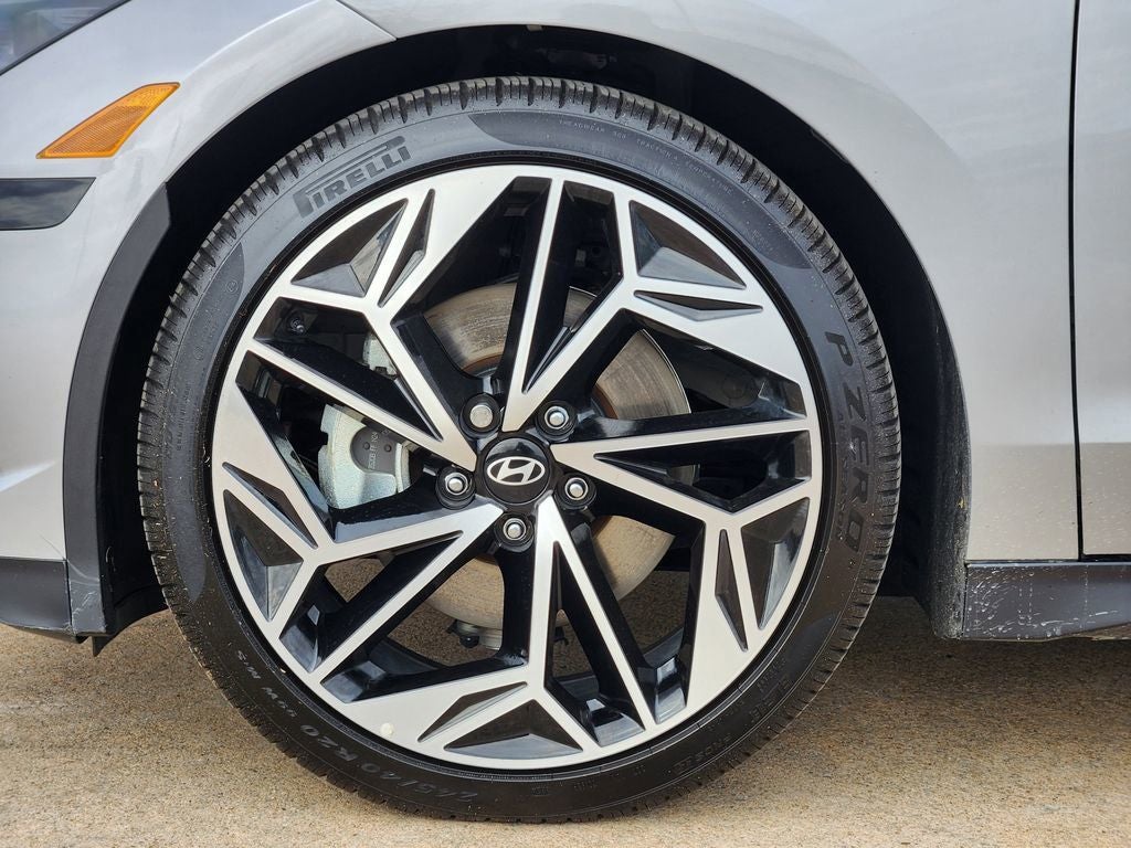 2025 Hyundai IONIQ 6 SEL