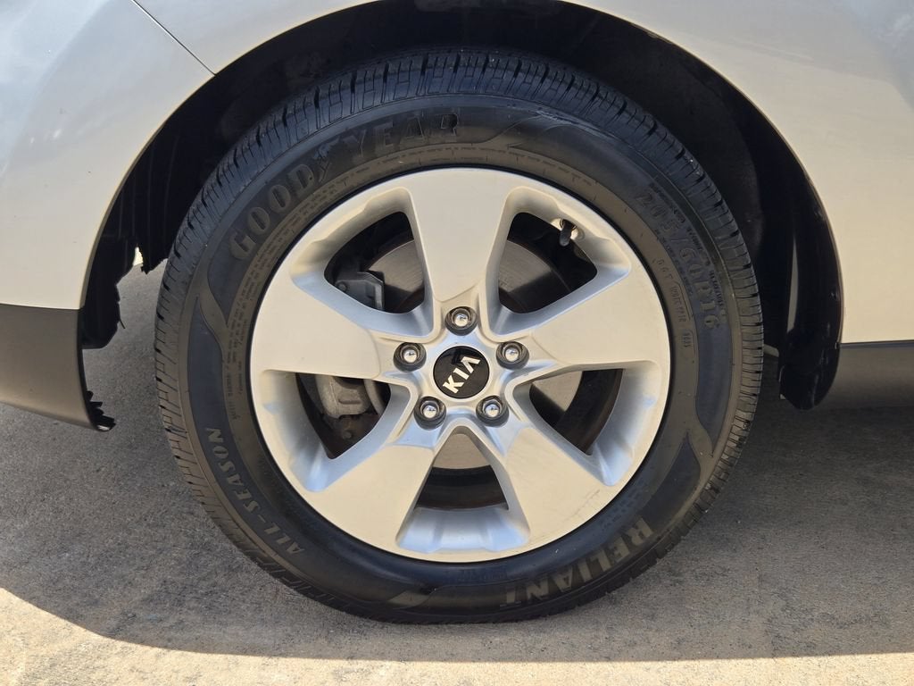 2017 Kia Soul Base