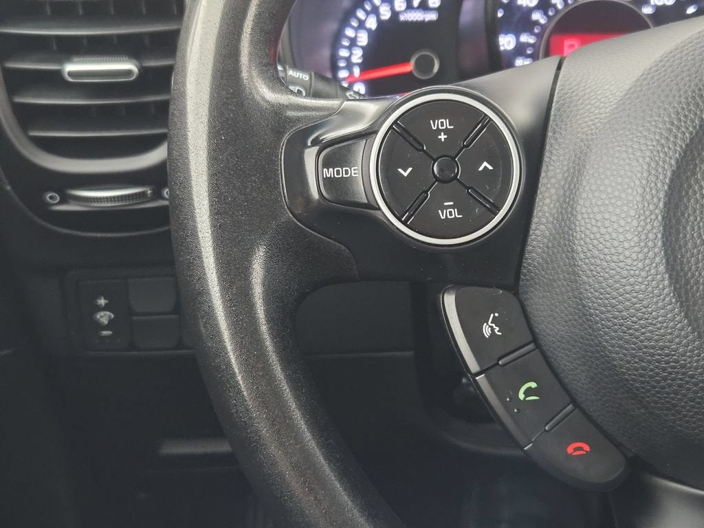 2017 Kia Soul Base