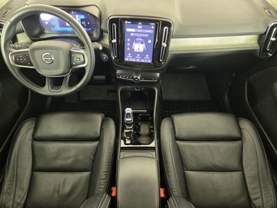 2023 Volvo XC40 B5 Plus Bright Theme